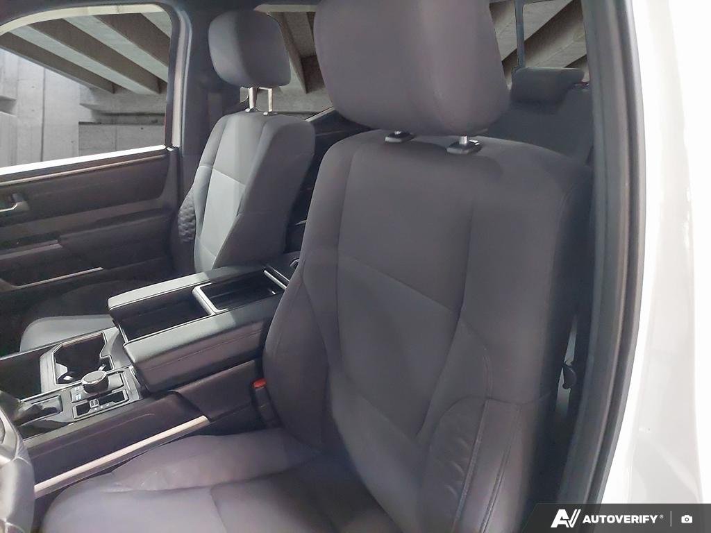 2025 Toyota Tundra S2500048 | Double Cab SR5 White Edmonton - photo #19
