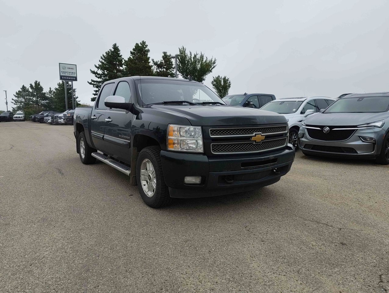 2013 Chevrolet Silverado 1500 4WD Crew Cab 143.5 LTZ Fairway Metallic Sherwood Park - photo #2
