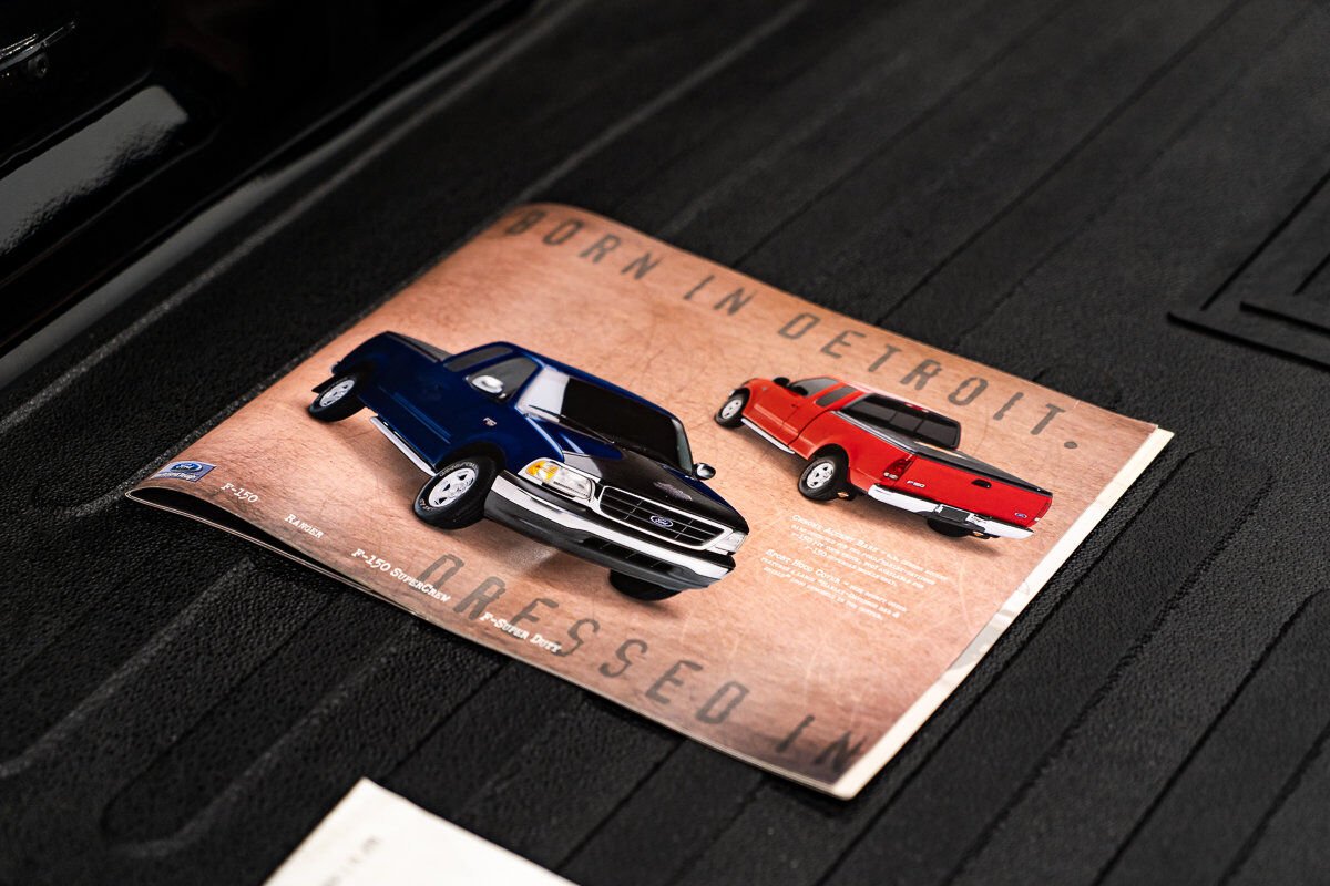2000 Ford F-150 Harley Davidson Edition In Delivery Packaging Black Montreal - photo #37