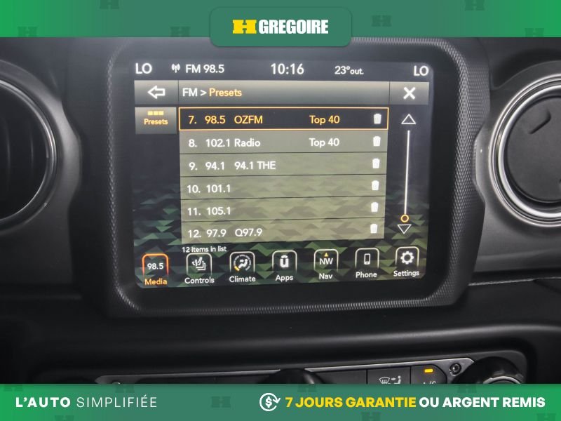 2022 Jeep Wrangler Grey Blainville - photo #11