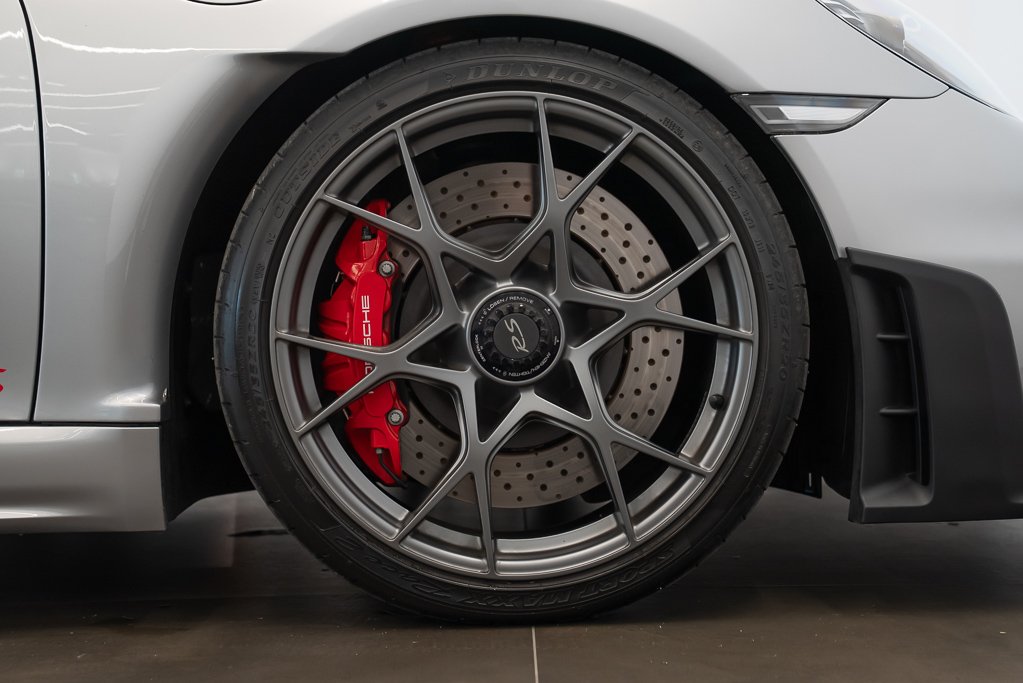 Porsche 718 Spyder RS Roadster Spyder 2024 Argent Kirkland - photo #10