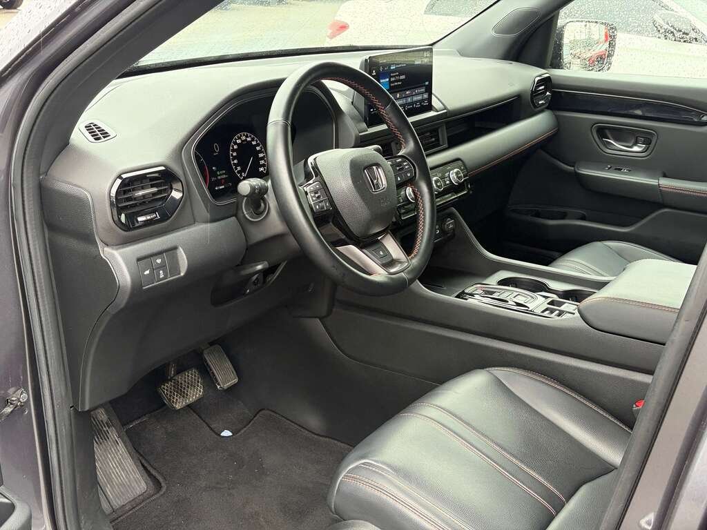 2023 Honda Pilot TrailSport Grey Gatineau - photo #10