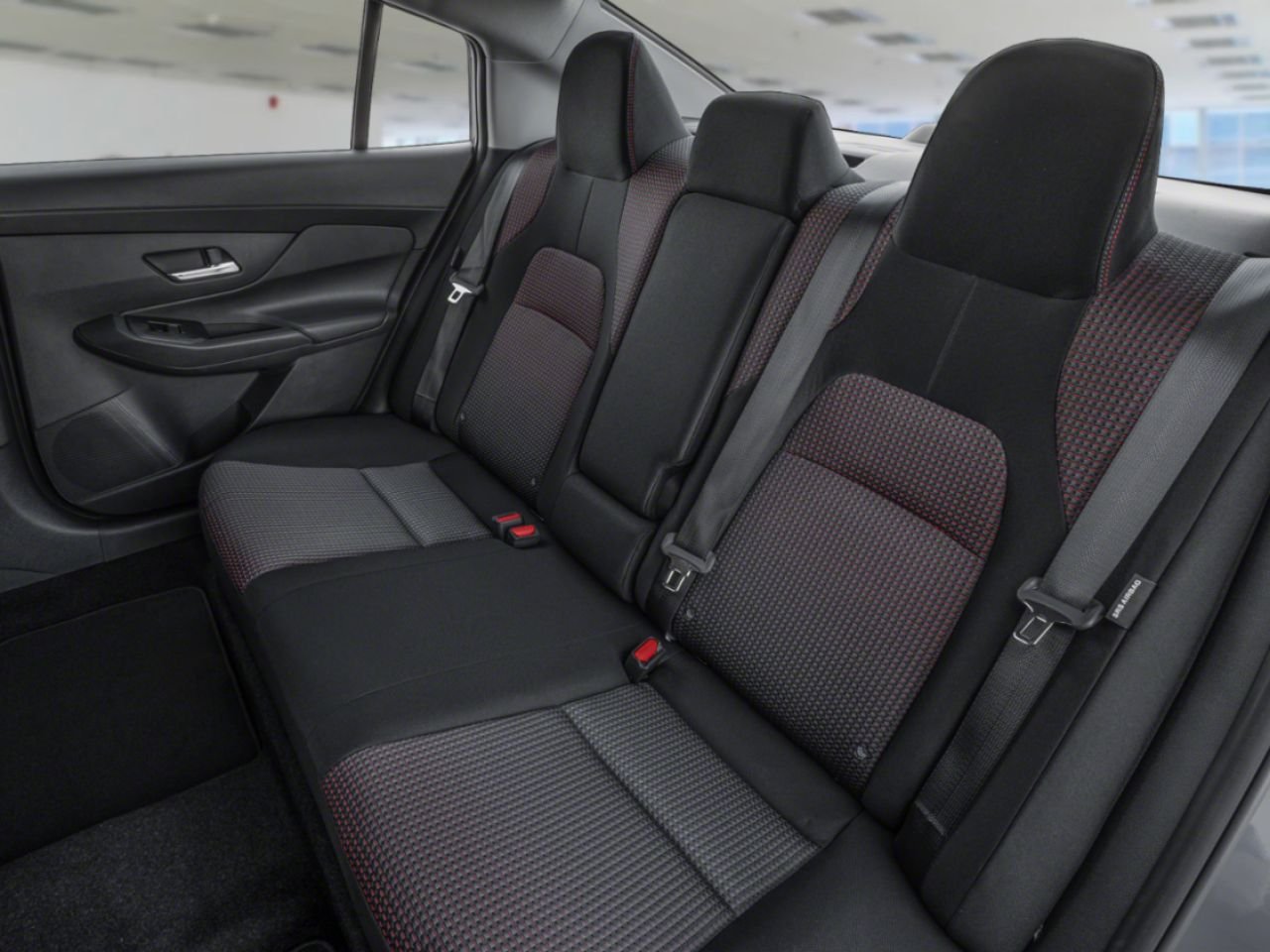 Nissan Sentra 2026 Blanc d'Aspen triple couche/Noir intense Saint-Basile-le-Grand - photo #10
