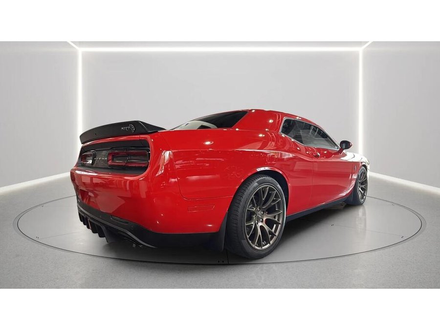 2016 Dodge Challenger 2016 Red