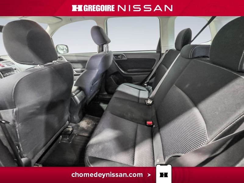 2015 Subaru Forester Silver Saint-Eustache - photo #20
