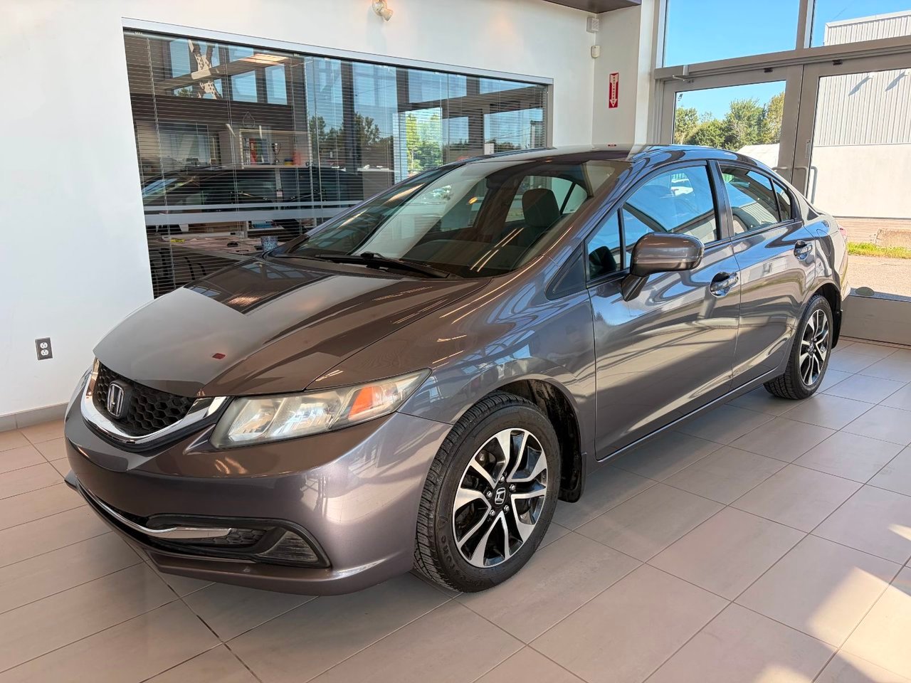 2015 Honda Civic Sedan Silver Notre-Dame-des-Prairies - photo #0