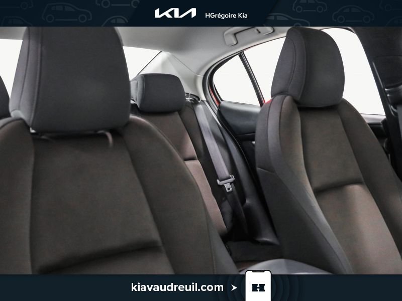 2021 Mazda 3 Red Saint-Eustache - photo #22