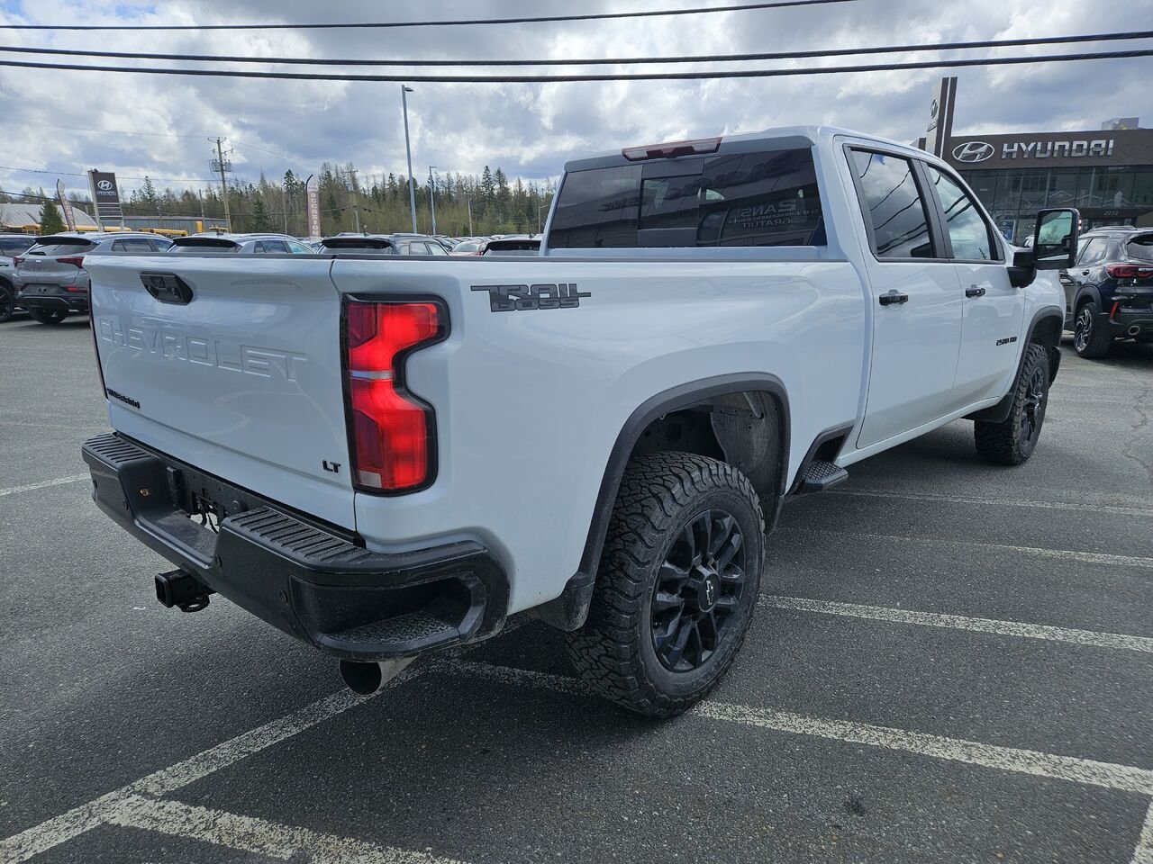 2026 Chevrolet Silverado 2500HD LT cabine multiplace 4RM 159 po SUMMIT WHITE Thetford Mines - photo #3