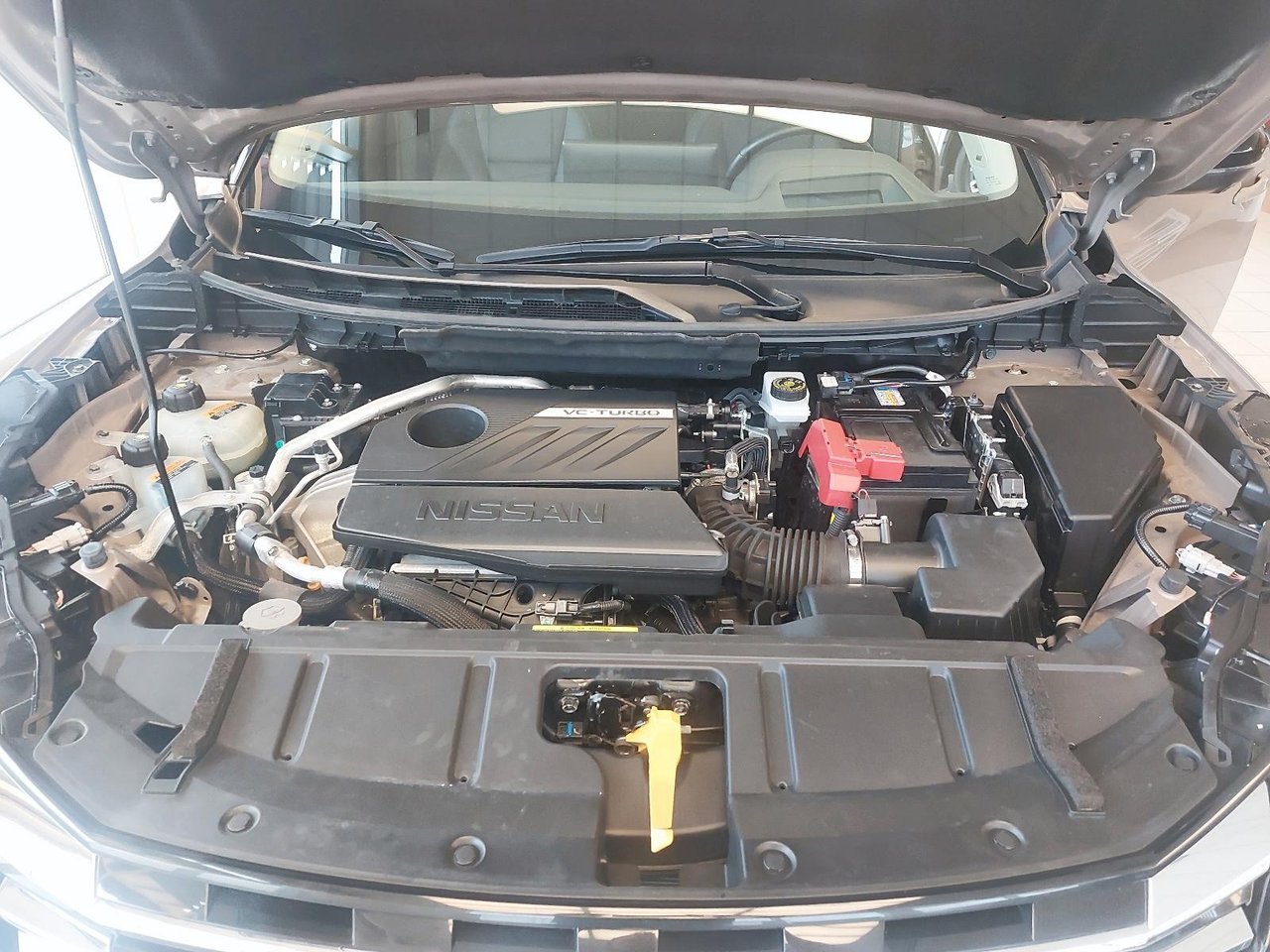 Nissan Rogue NIV JN8BT3DD6SW470598 2025 Beige Chicoutimi - photo #8