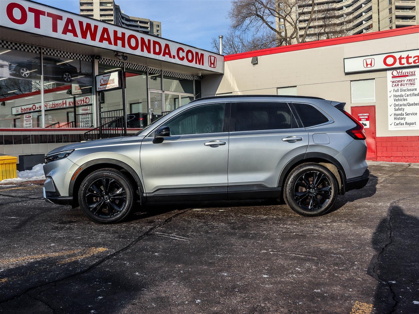 2023 Honda CR-V Hybrid Touring Ottawa & Gatineau - photo #4
