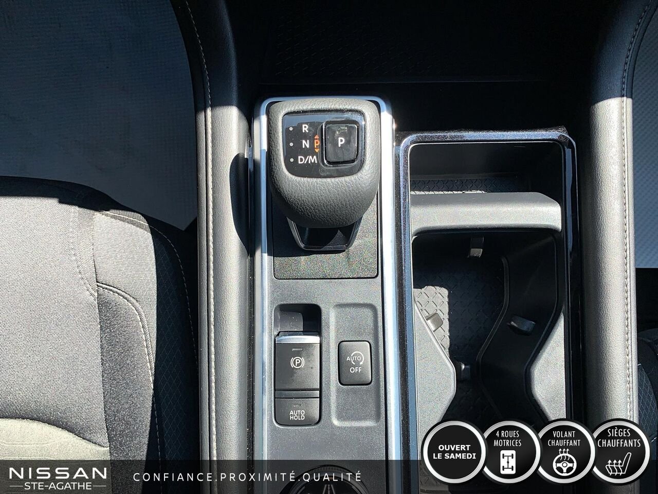 2024 Nissan Pathfinder SV 4RM Blue Saint-Jérôme - photo #12