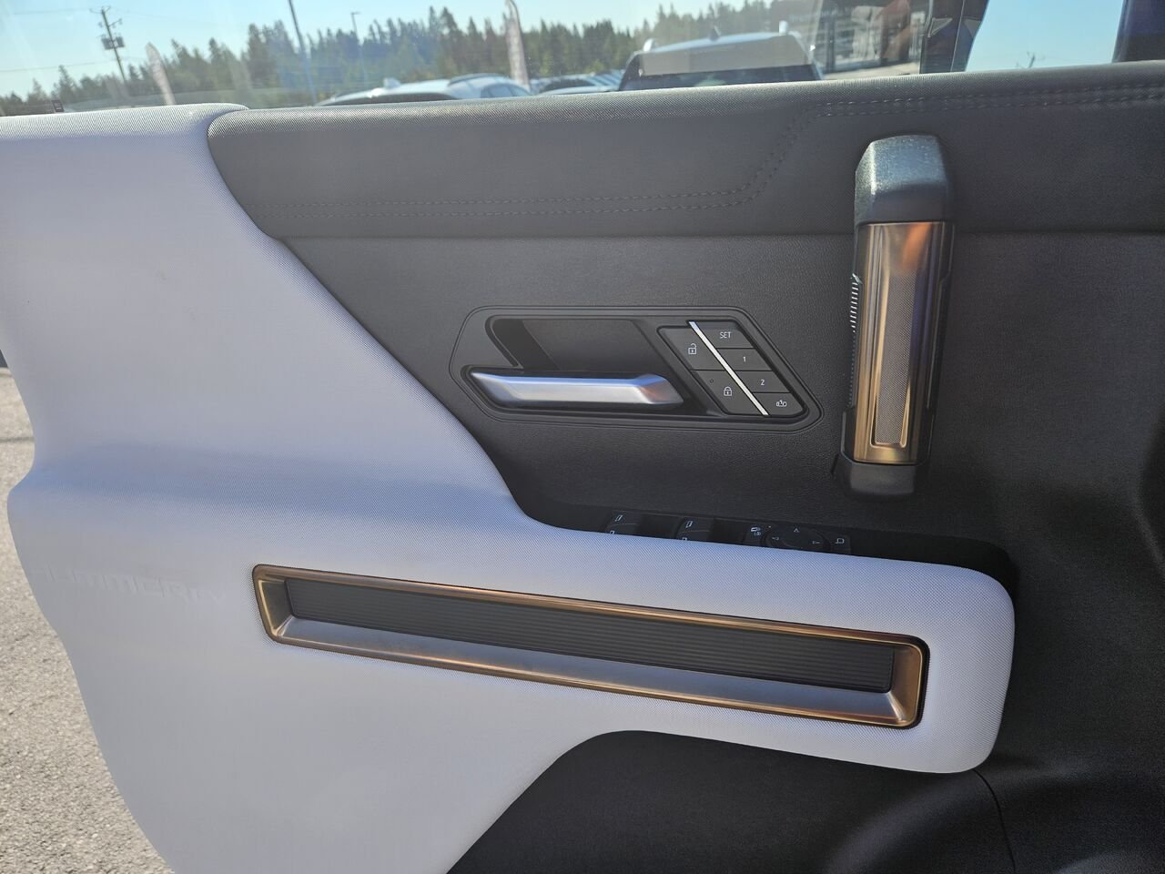 2024 GMC HUMMER EV VUS 3X e4RM 4 portes White Thetford Mines - photo #13