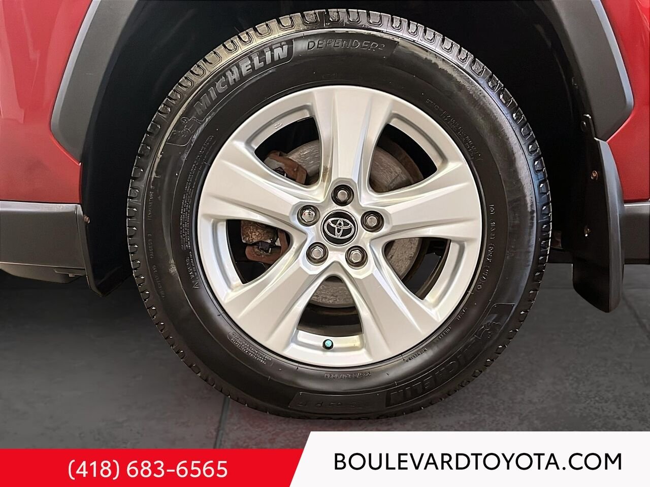 2019 Toyota RAV4 100196A-94 | XLE Red Québec - photo #6