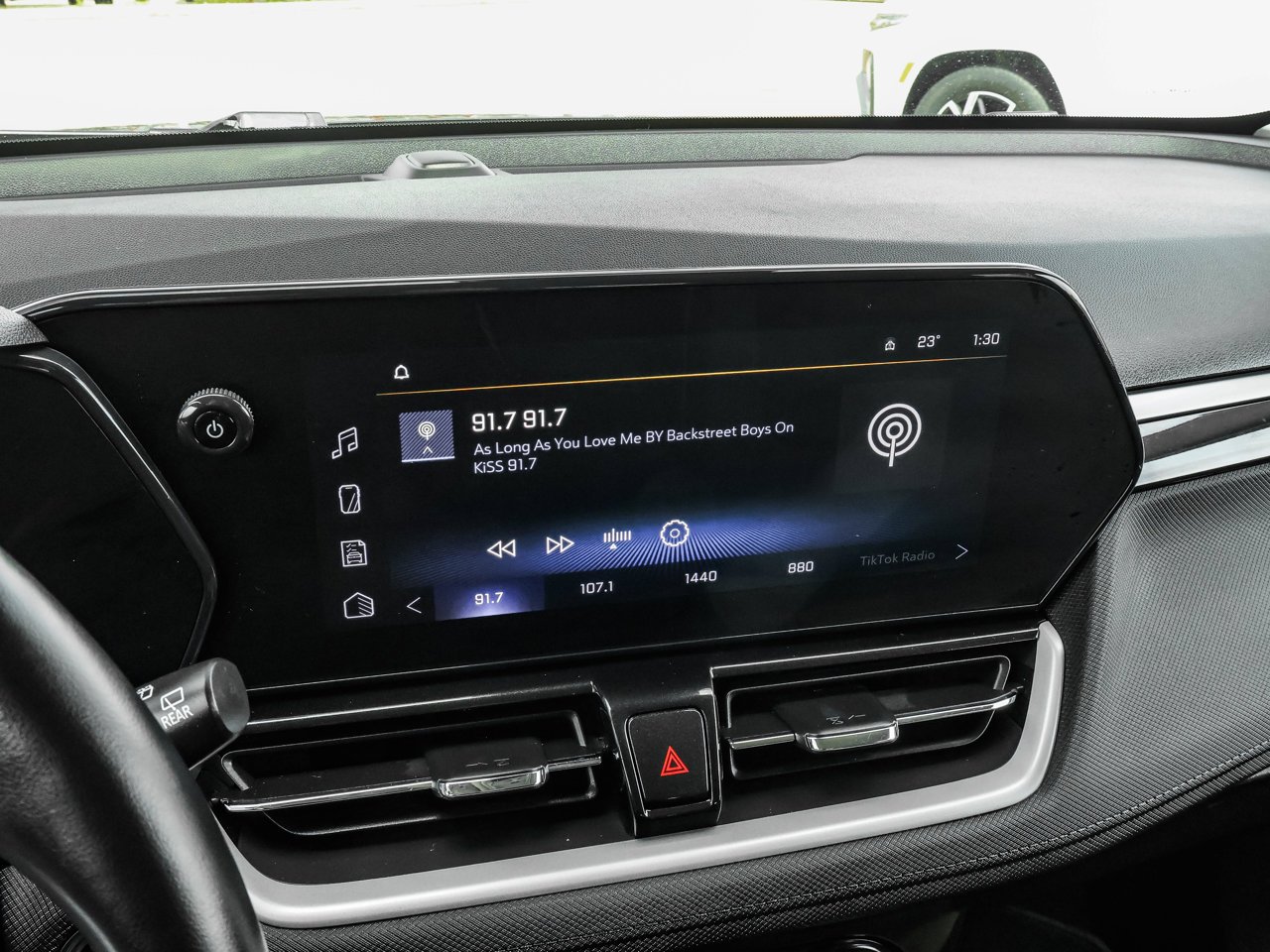 2024 Chevrolet Trailblazer FWD 4dr LT Black Sherwood Park - photo #26