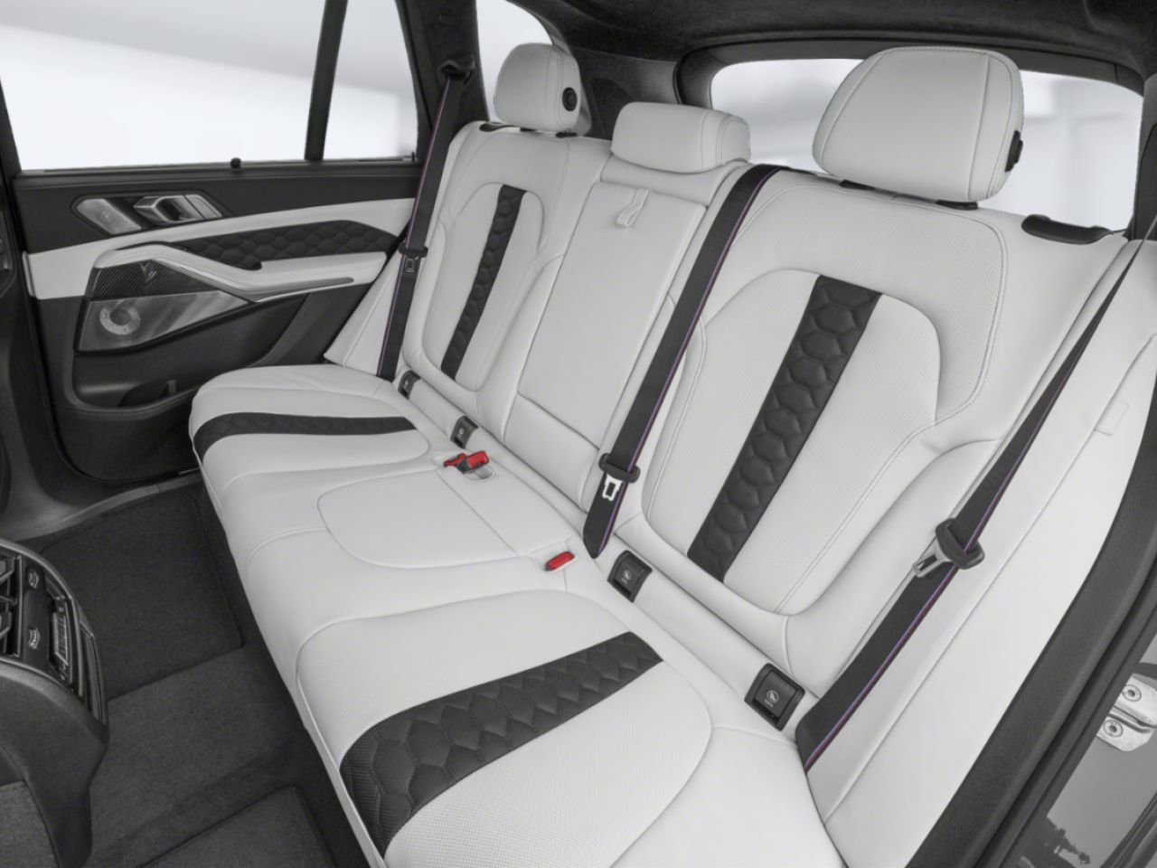 2026 BMW X5 M Competition Dravit Grey Metallic Blainville - photo #8