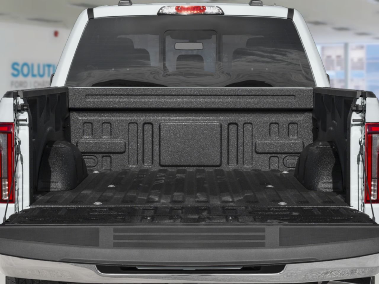 Ford F-150 LARIAT CABINE SUPERCREW 4RM CAISSE DE 6,5 PI 2026 Rouge rubis métallisé teinté verni Châteauguay - photo #7