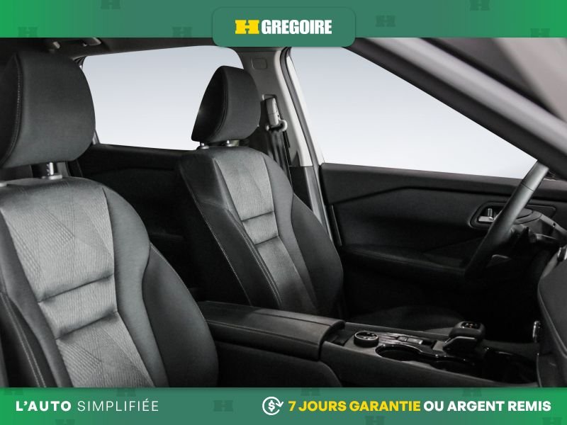 2025 Nissan Rogue White Saint-Eustache - photo #30