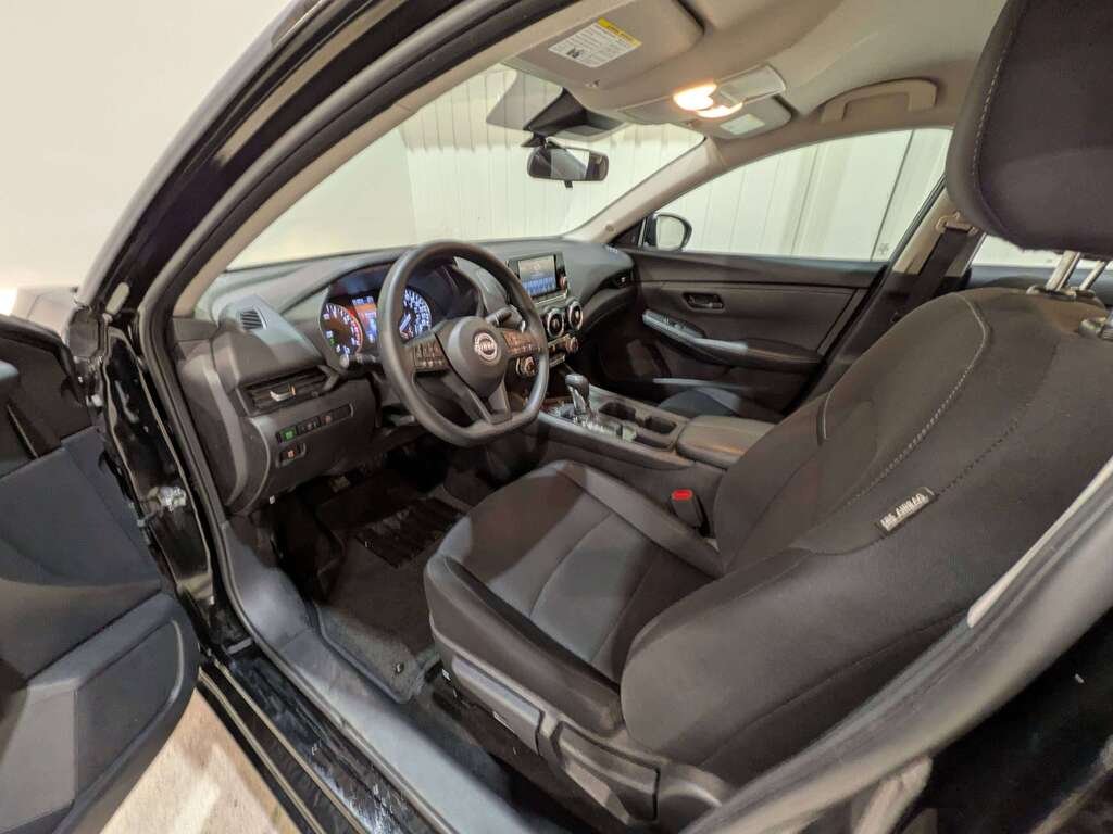 Nissan Sentra S Plus CVT 2024 Noir Val-David - photo #6