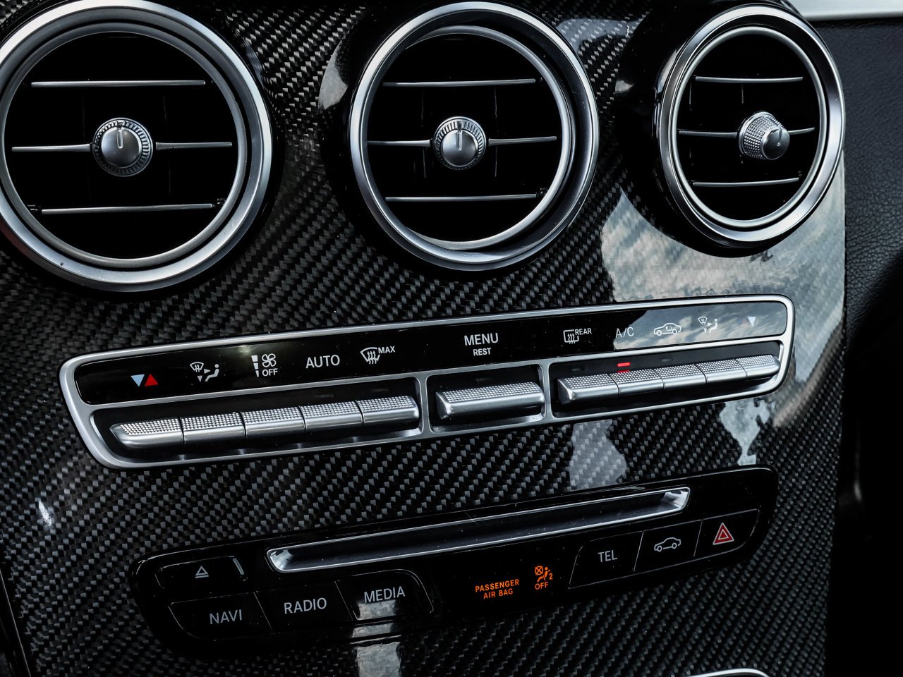 2019 Mercedes-Benz GLC AMG GLC 63 S 4MATIC+ SUV designo Diamond White Sherwood Park - photo #29