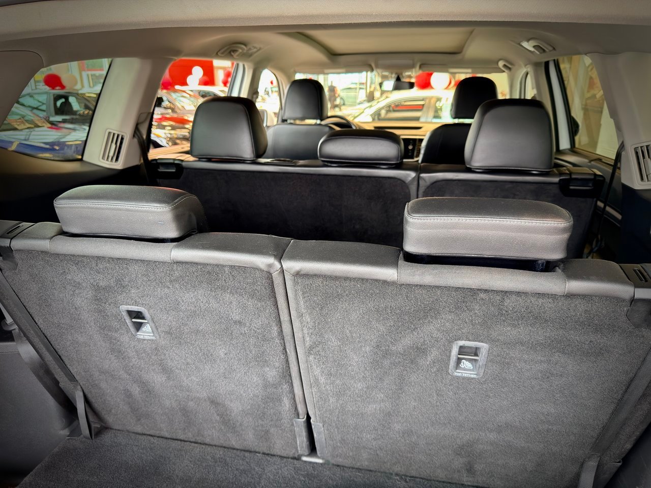 2018 Volkswagen Atlas White Notre-Dame-des-Prairies - photo #14