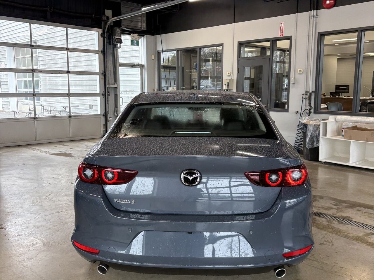 MAZDA Mazda3 GT 2026 Gris polymétal métallisé Châteauguay - photo #3