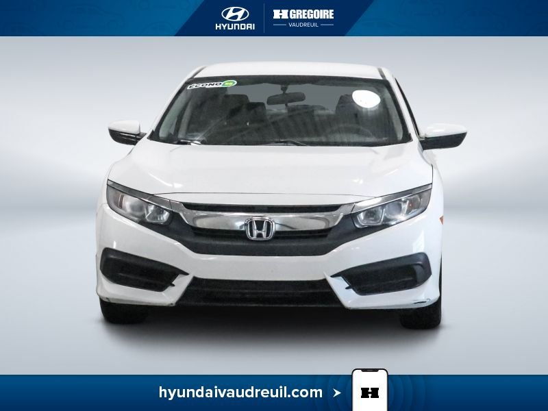 Honda Civic 2018 Blanc Laval - photo #2