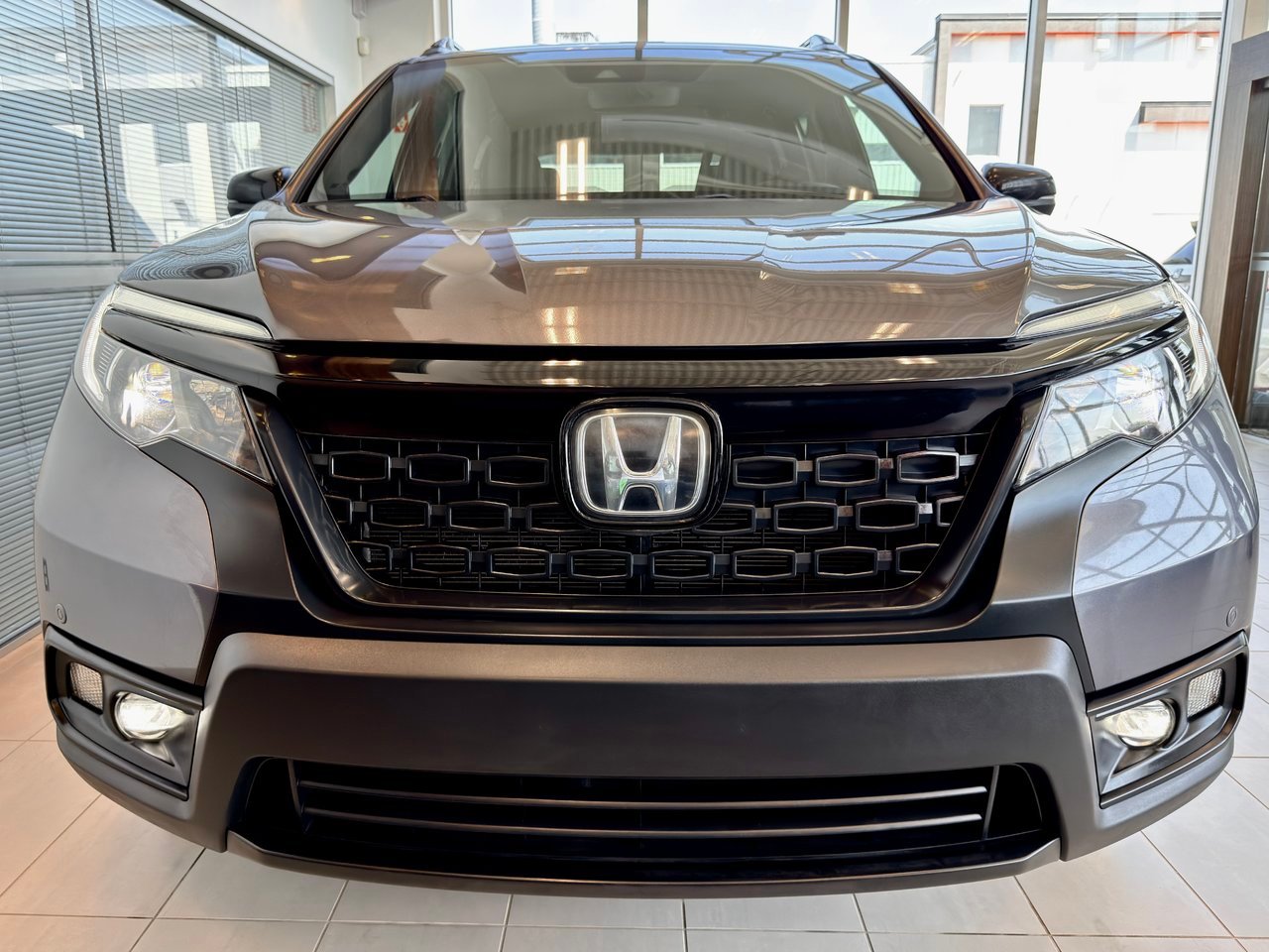 Honda Passport 2020 Gris Notre-Dame-des-Prairies - photo #5