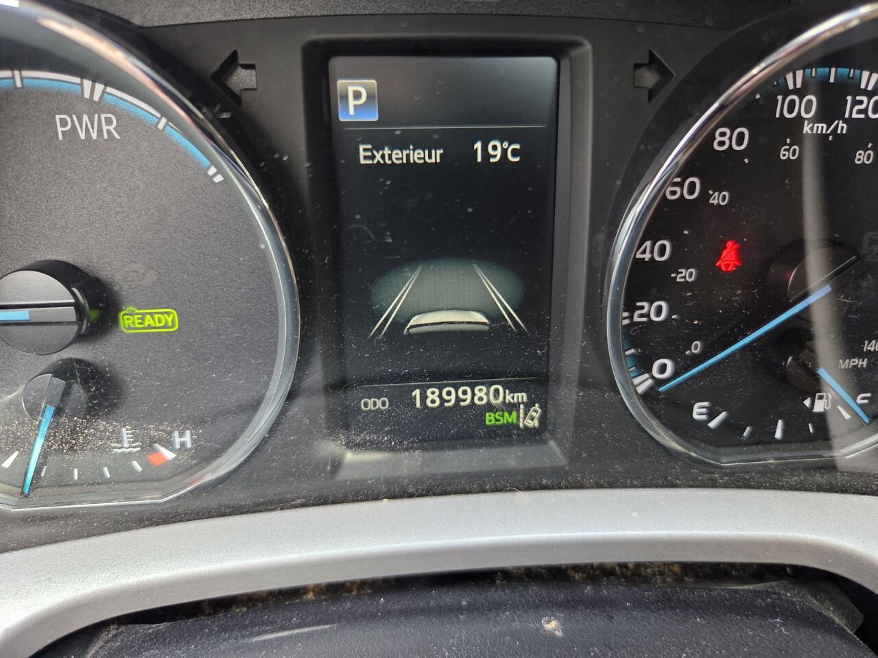 2017 Toyota RAV4 Hybrid White Mont-Laurier - photo #4