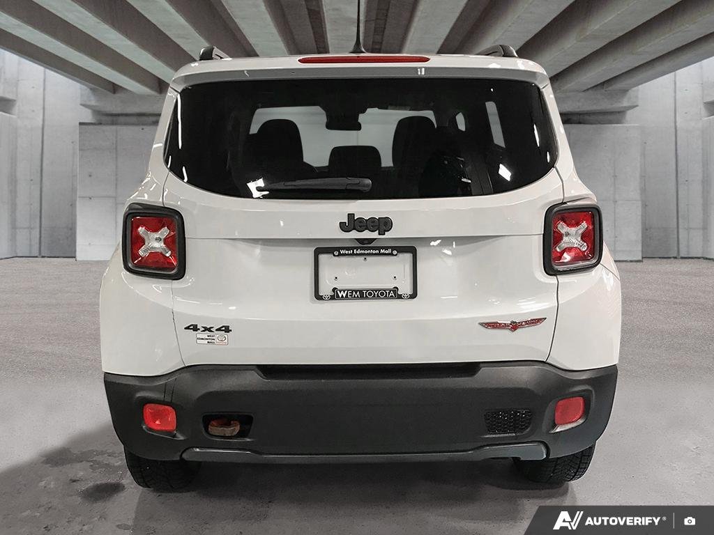 2016 Jeep Renegade 264007B | Trailhawk White Edmonton - photo #4