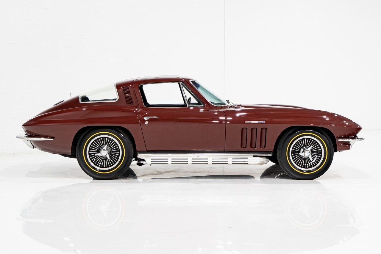 1965 Chevrolet Corvette Fuelie Matching# HG Suffix 327/375HP **PRICE IN USD** Red Montreal - photo #29