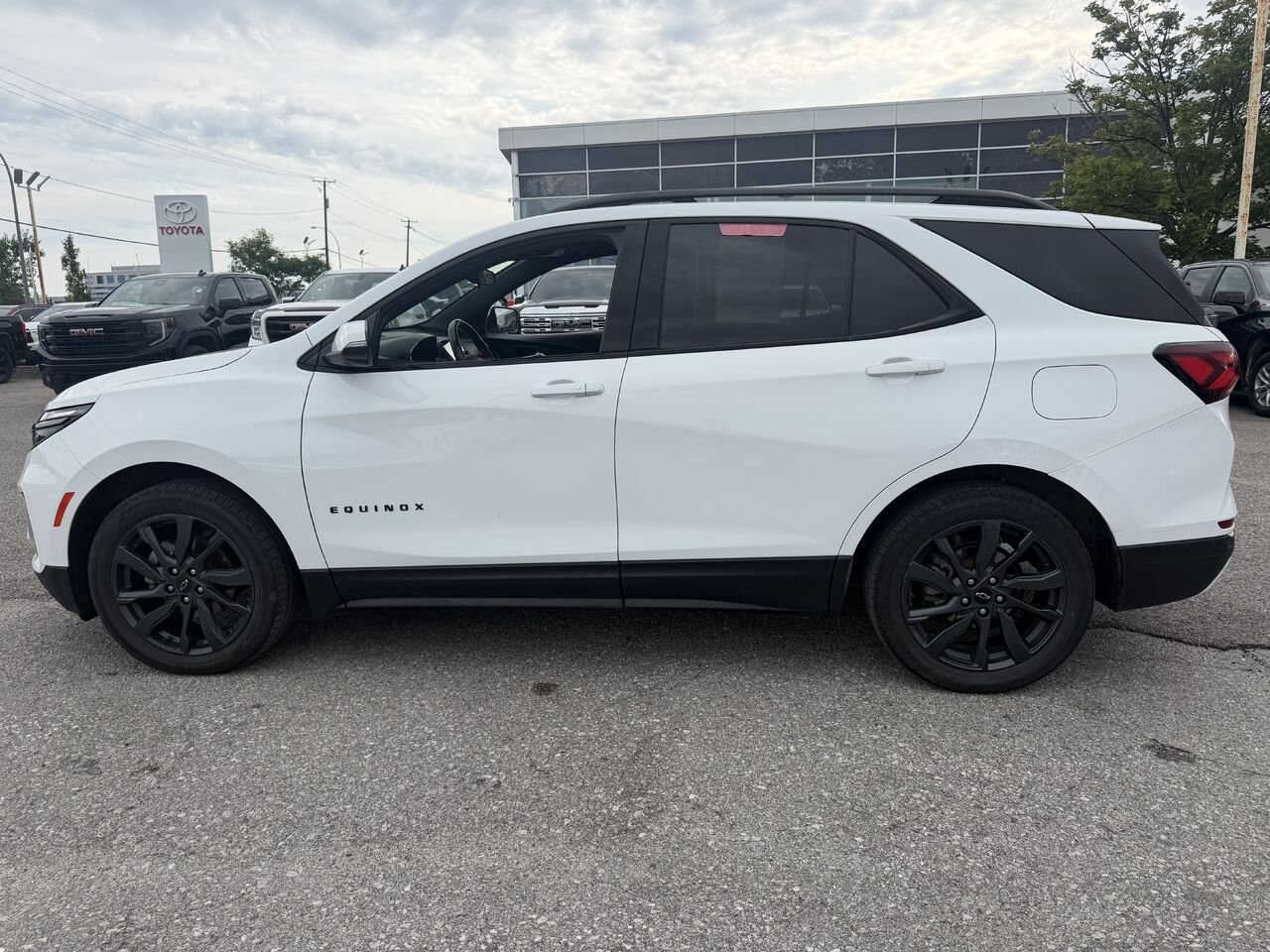 CHEVROLET EQUINOX RS RS 4 portes TI 2023 Blanc Ottawa & Gatineau - photo #10