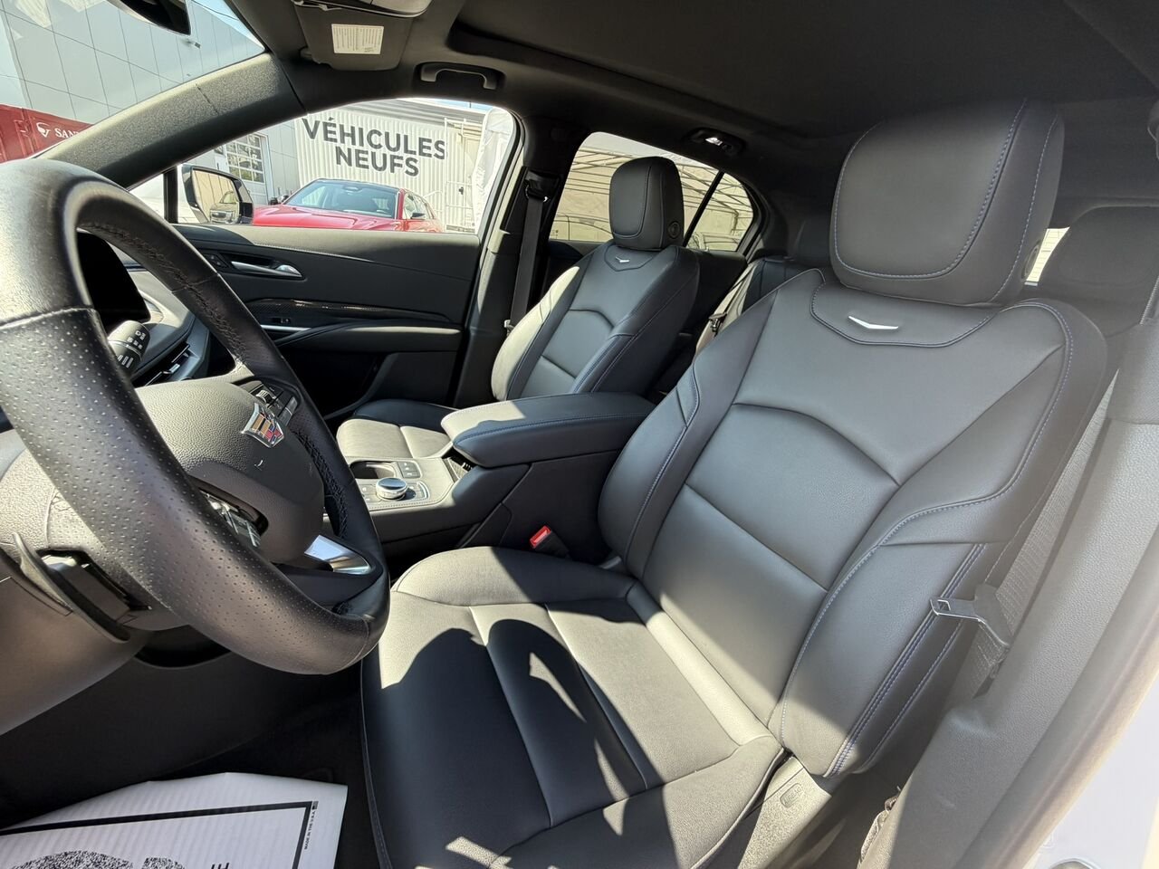 Cadillac XT4 Sport AWD FINANCEMENT À PARTIR 3.99% 2024 Blanc Laval - photo #24