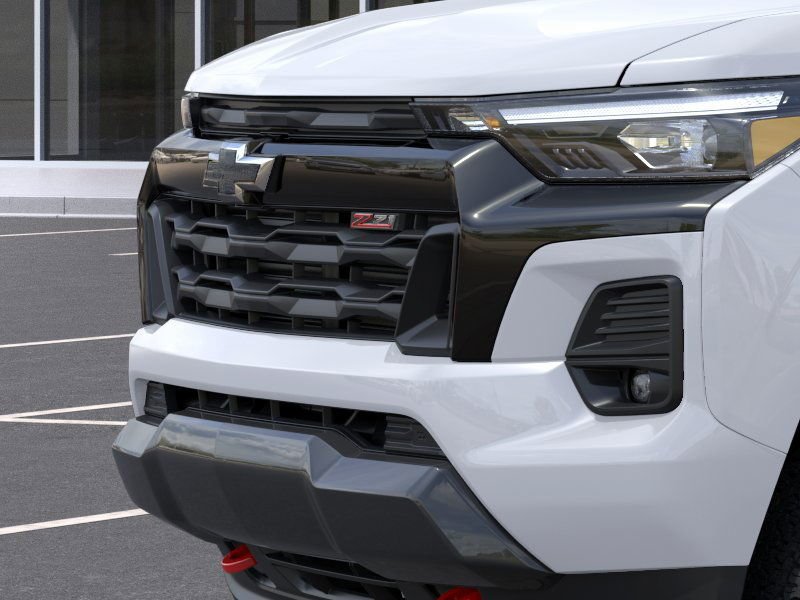 Chevrolet Colorado Z71 4RM 2024 Blanc sommet Saint-Eustache - photo #12