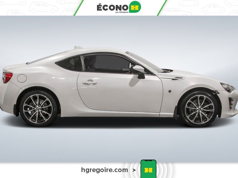 Toyota 86 2017 Blanc Laval - photo #8