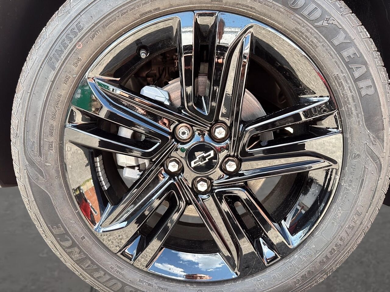2026 CHEVROLET Trax ACTIV MOSAIC BLACK METALLIC Saint-Hyacinthe - photo #6
