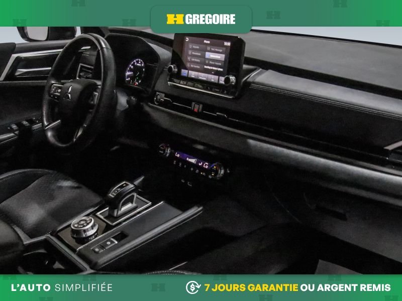 Mitsubishi Outlander 821231 | ES 4WD AUTO AC GR ELECT MAGS CAM RECUL BLUETOOTH 2023 Noir Laval - photo #29