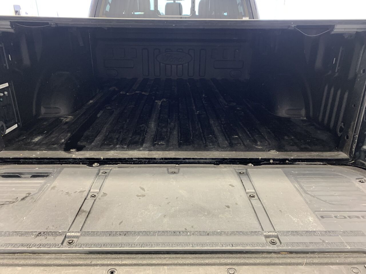 Ford F-150 SUPERCREW LARIAT LARIAT, 502A, SPORT 2023 Noir Châteauguay - photo #15