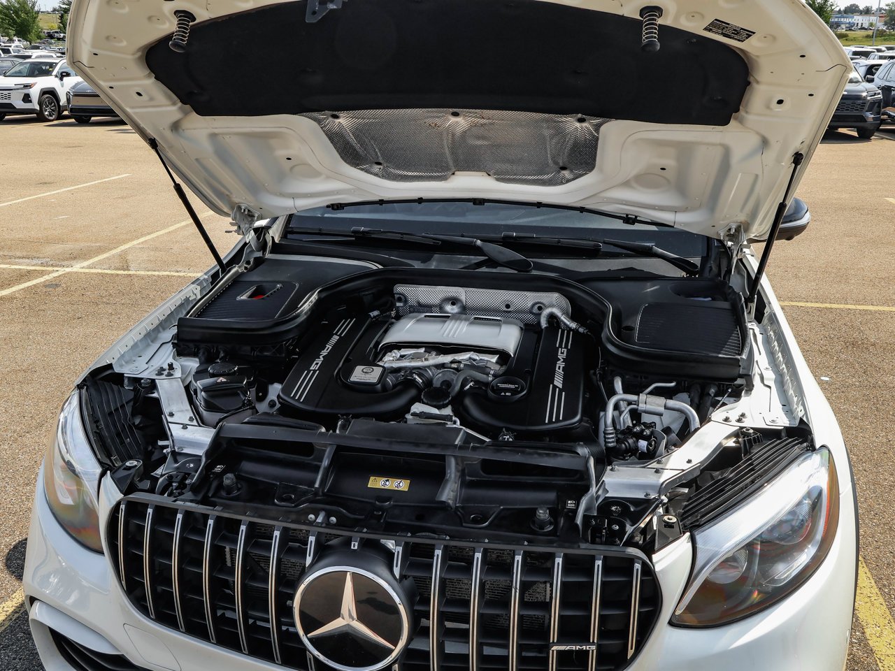 2019 Mercedes-Benz GLC AMG GLC 63 S 4MATIC+ SUV designo Diamond White Sherwood Park - photo #9