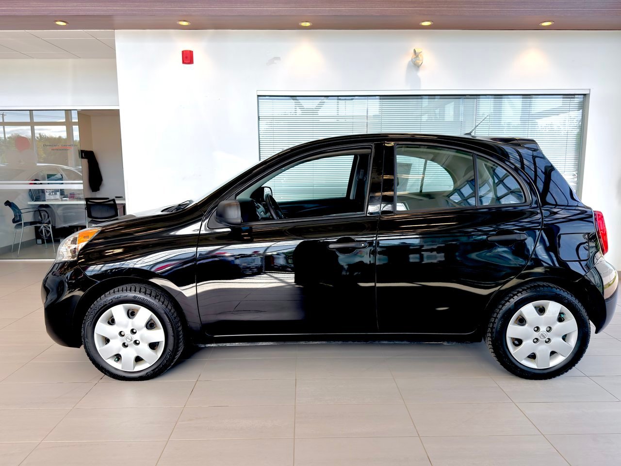 2019 Nissan Micra Black Notre-Dame-des-Prairies - photo #6