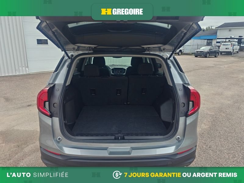 GMC Terrain 2024 Gris Blainville - photo #24