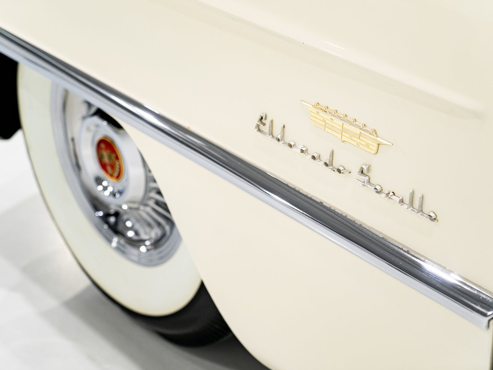 Cadillac Eldorado Seville With Factory A/C | PRIX EN USD 1956 Blanc Montréal - photo #39