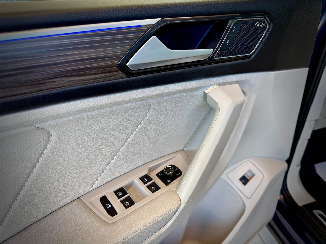 Volkswagen Tiguan 2024 Bleu Notre-Dame-des-Prairies - photo #38