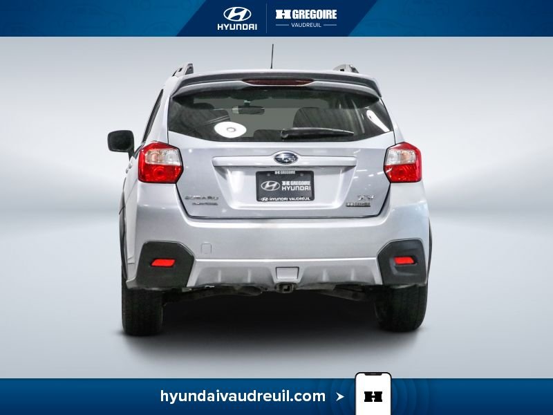 2014 Subaru XV Crosstrek Silver Blainville - photo #8