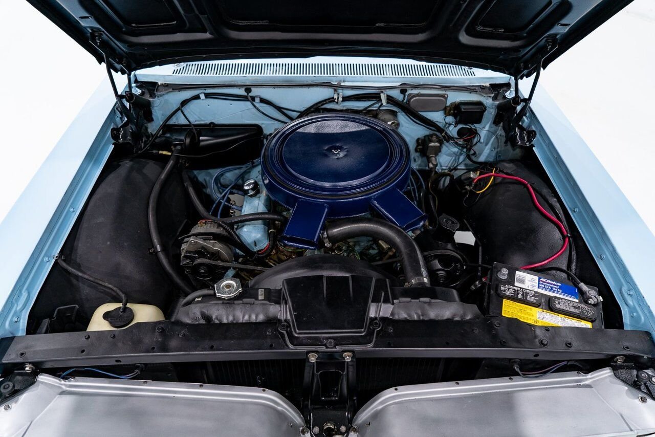 Pontiac Bonneville **PRIX EN USD**C8 Suffix 389cu.in. TriPower 4 Speed 1961 Bleu Montréal - photo #14