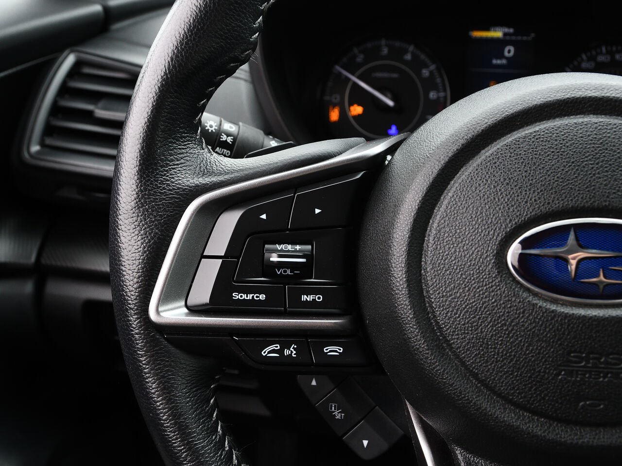 Subaru Impreza Touring 4 portes CVT avec EyeSight 2022 Argent Saint-Hyacinthe - photo #15
