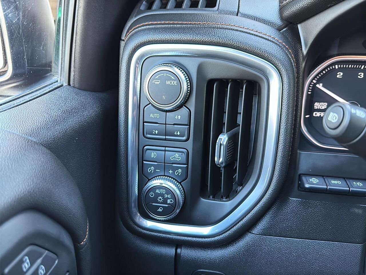2021 GMC SIERRA 1500 AT4 Grey Saint-Hyacinthe - photo #14