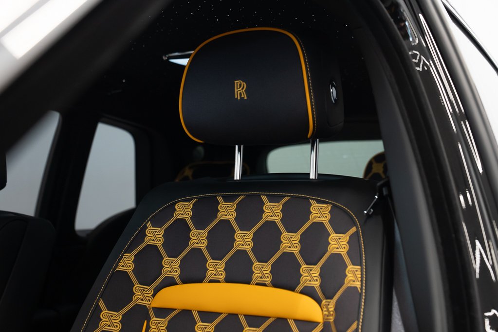 2025 Rolls-Royce Cullinan Black Kirkland - photo #16