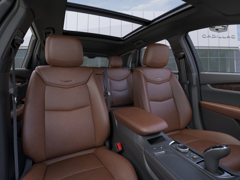 CADILLAC XT5 Haut de gamme Luxe 4 portes TI 2026 Noir stellaire métallisé Montmagny - photo #5