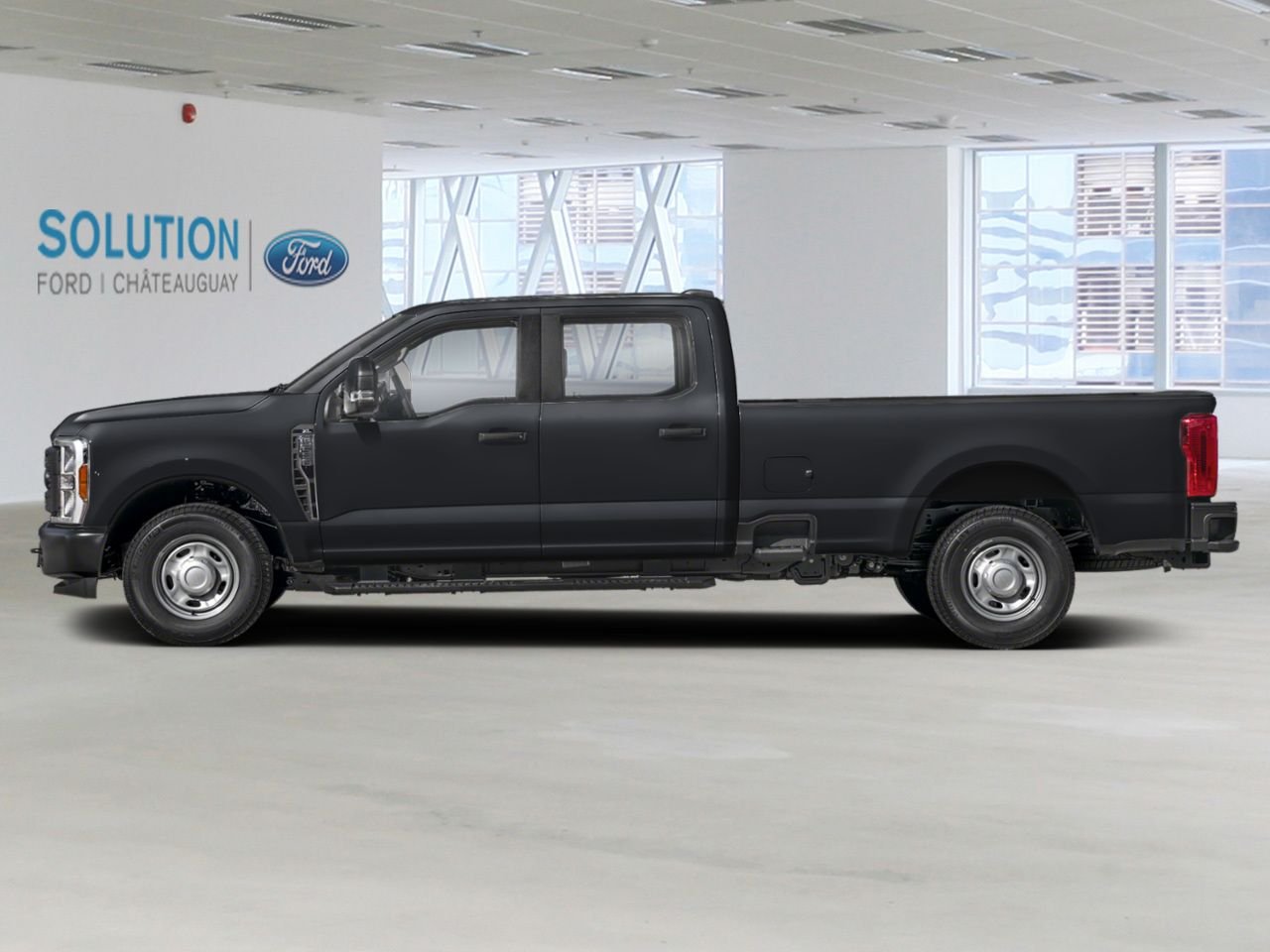 Ford Super Duty F-250 SRW XL CABINE 6 PLACES 4RM CAISSE DE 6,75 PI 2026 Noir agate métallisé Châteauguay - photo #1