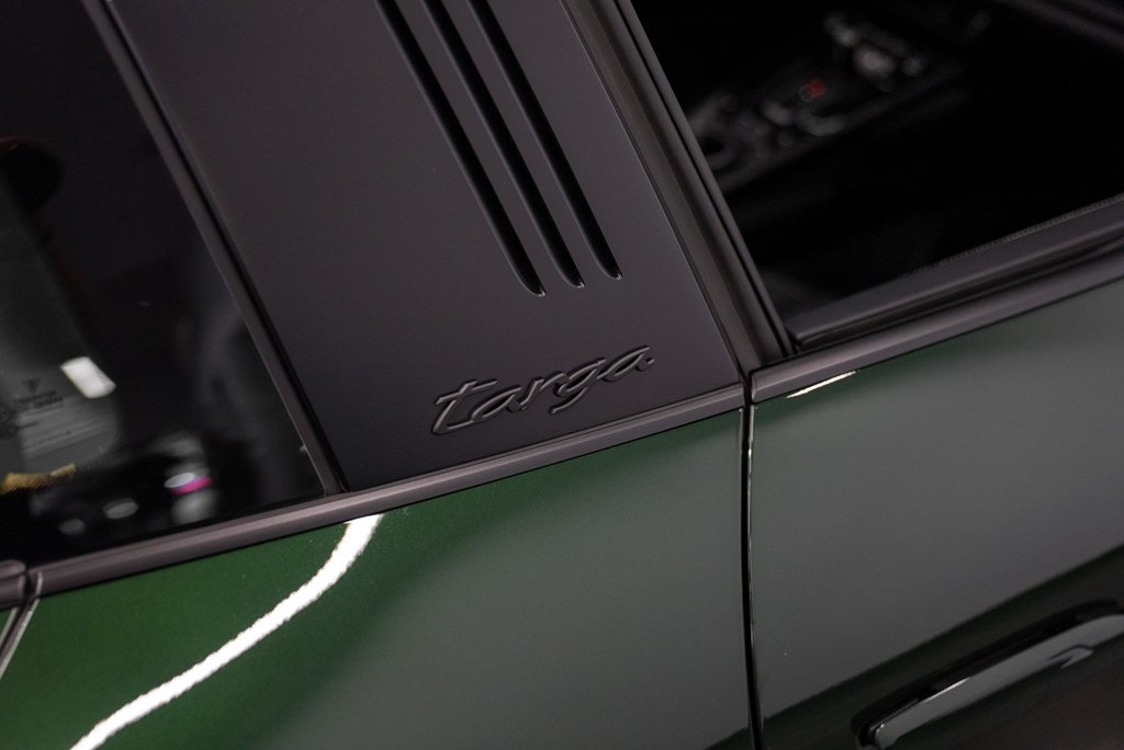 Porsche 911 Targa 4 GTS \\ No luxury TAX 2026 Vert Kirkland - photo #16